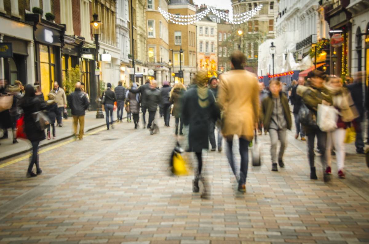 Magasin : comment gérer la foule pendant les soldes ?